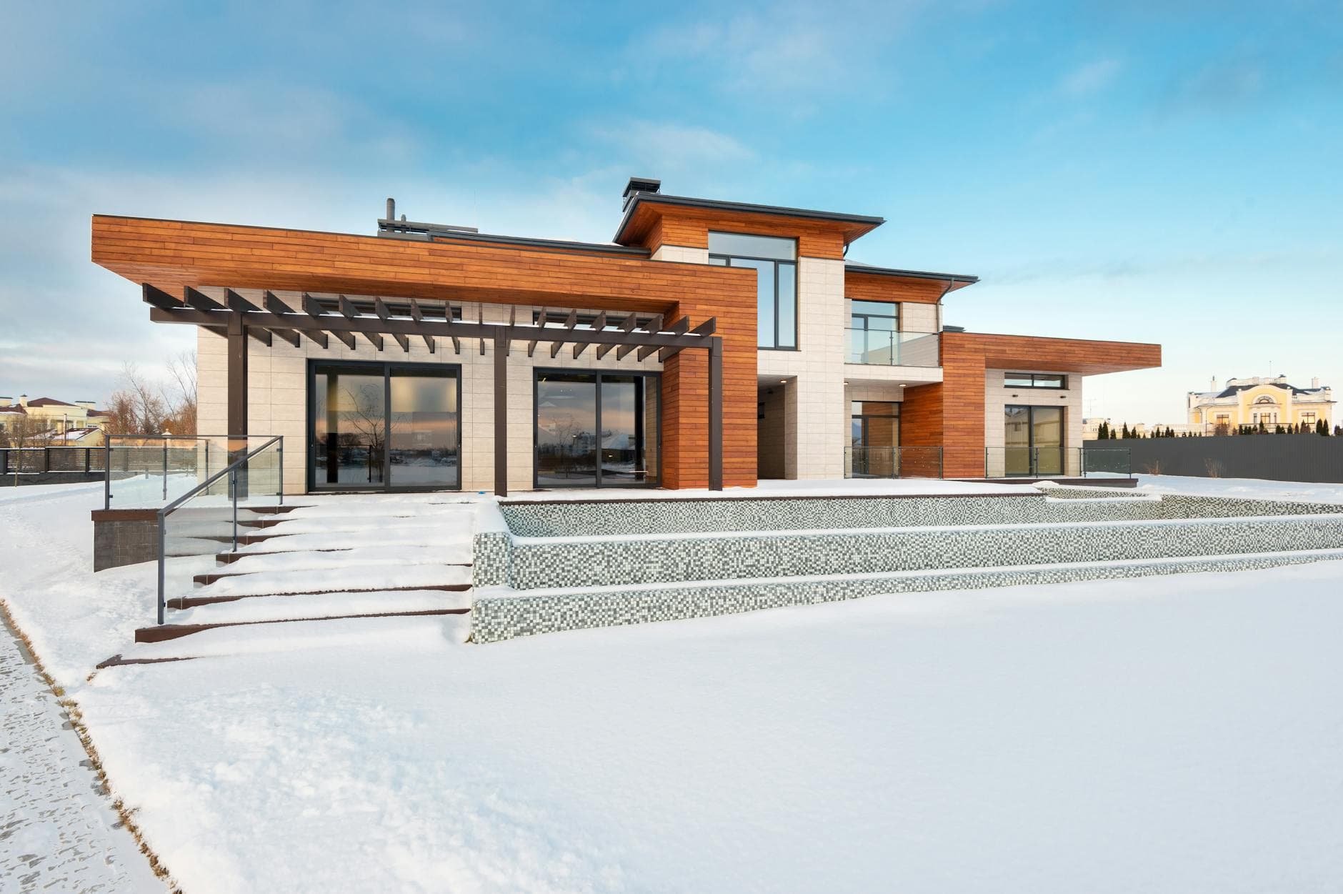 Overvejelser før du renoverer din luksusvilla