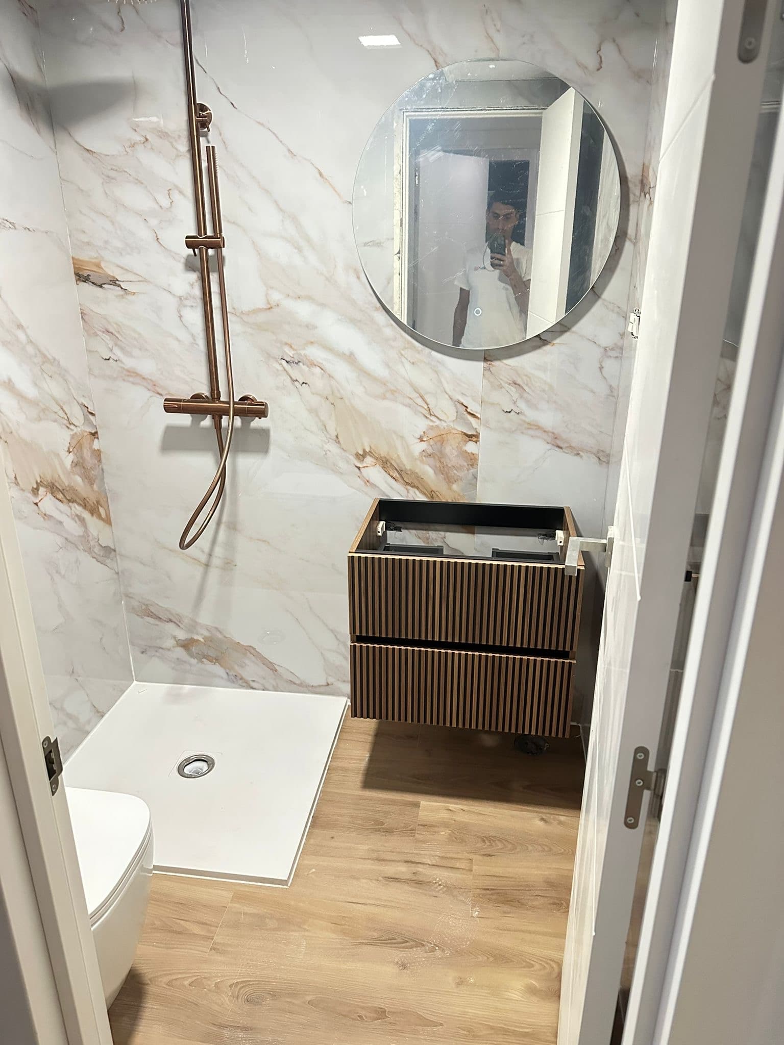 Construccion habitacion, refromas de baño y cocina · imagen 9